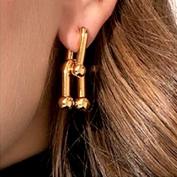 NEW GOLD HARDWARE LINK EARRINGS MEDIUM STYLE - Picture 5 of 7